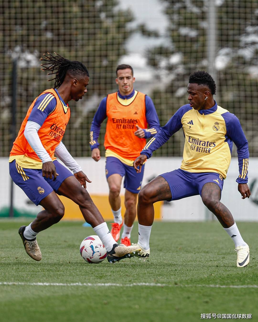 九游体育官网-集结日体能课后,皇家社会门线救险备战欧篮联,质疑声仍在,数据趋势出现新变化的简单介绍